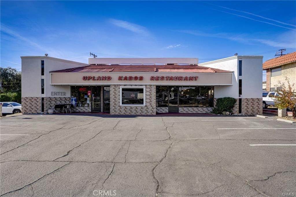 733 Mountain Avenue - Photo 1