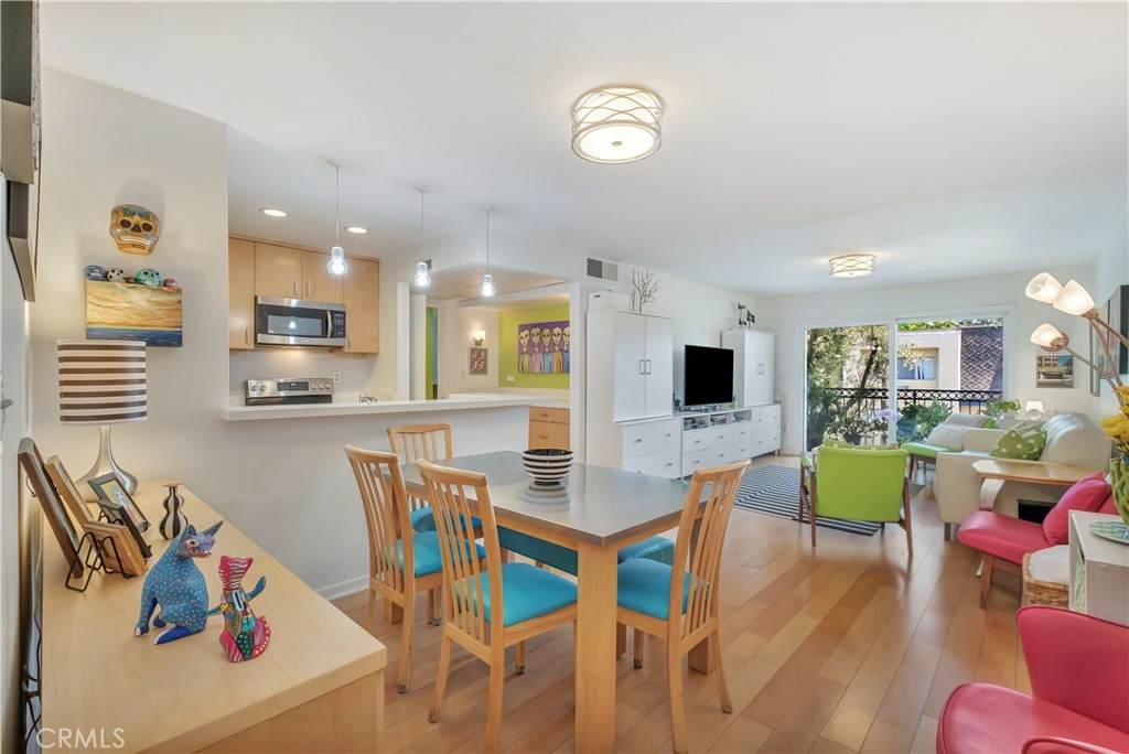 5257 Radford Avenue - Photo 1