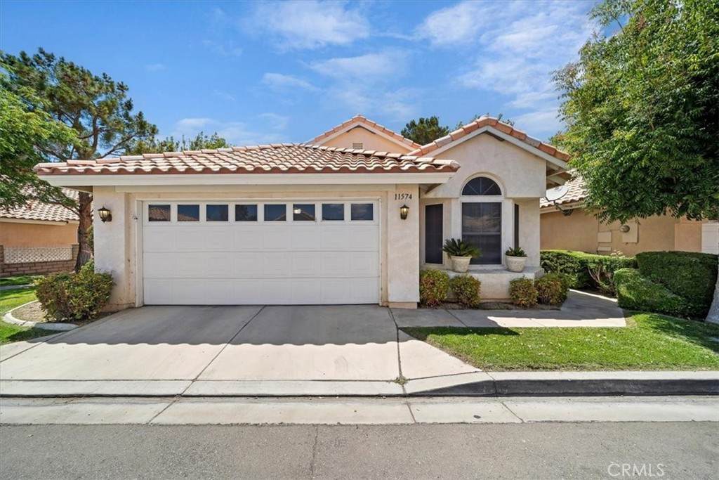 11574 Mountain Meadow - Photo 1