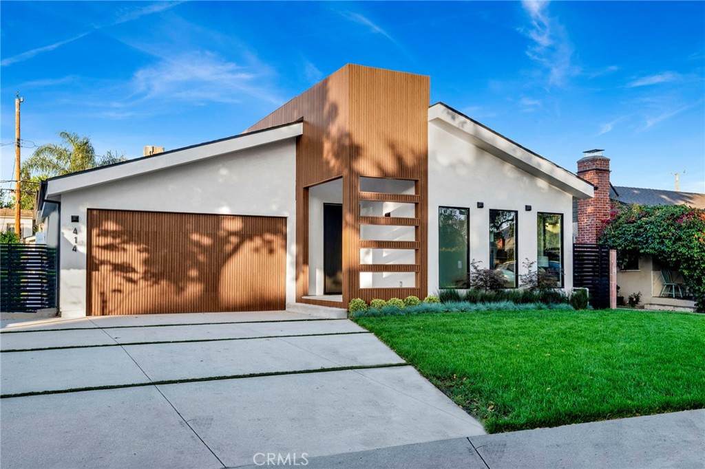 414 Orchard Drive - Photo 1
