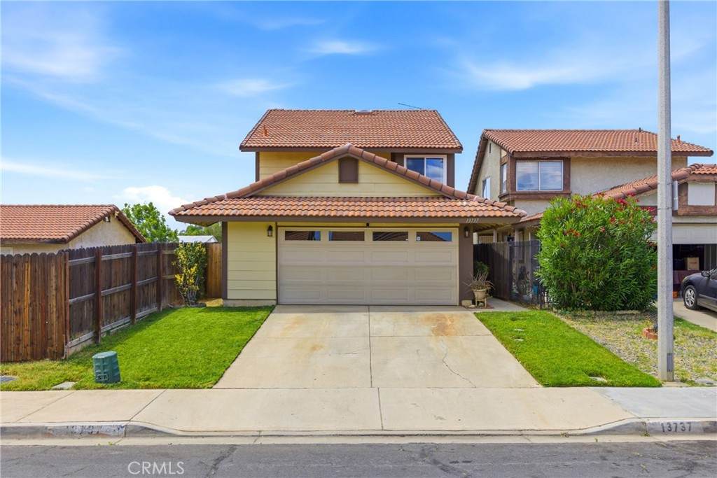 13737 Pattilynn - Photo 1