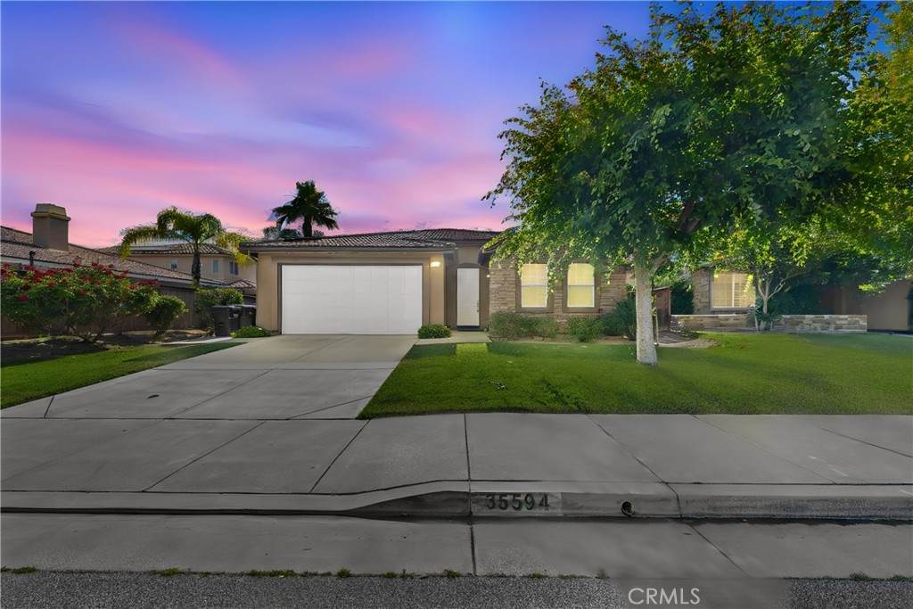 35594 Cloche Drive - Photo 1