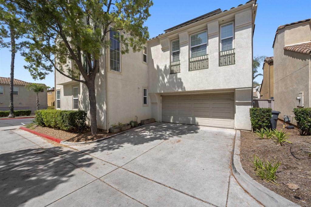 1002 Teatro Cir - Photo 1