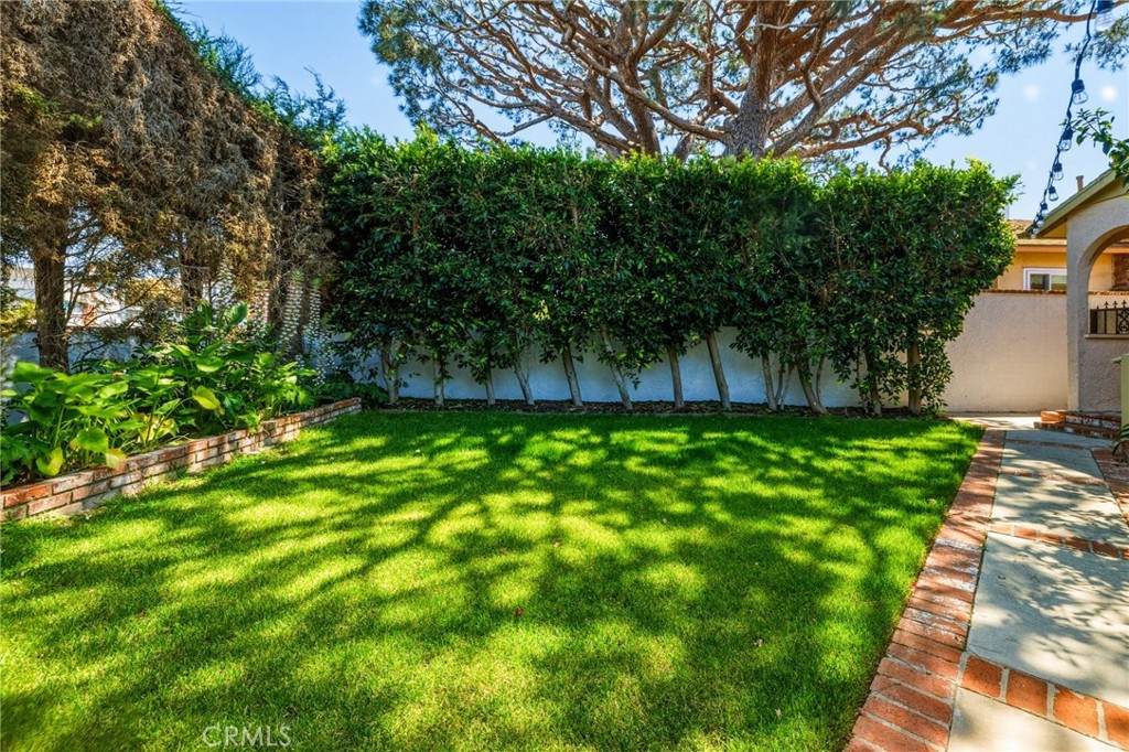 https://bt-photos.global.ssl.fastly.net/socal/orig_boomver_2_435745857-3.jpg