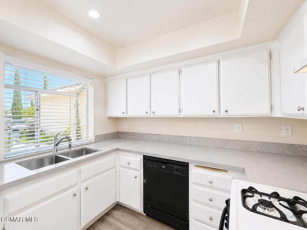 2762 Erringer Road - Photo 1