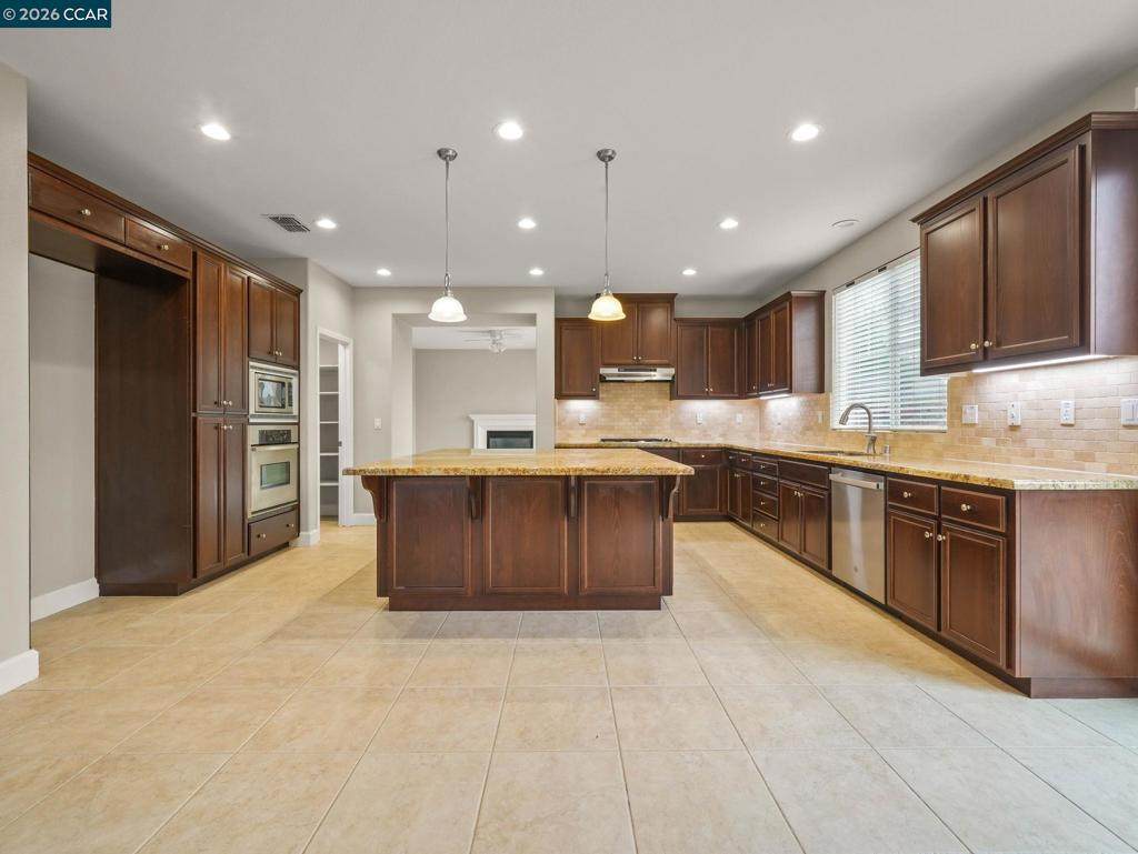929 Painted Shore Court - Photo 1
