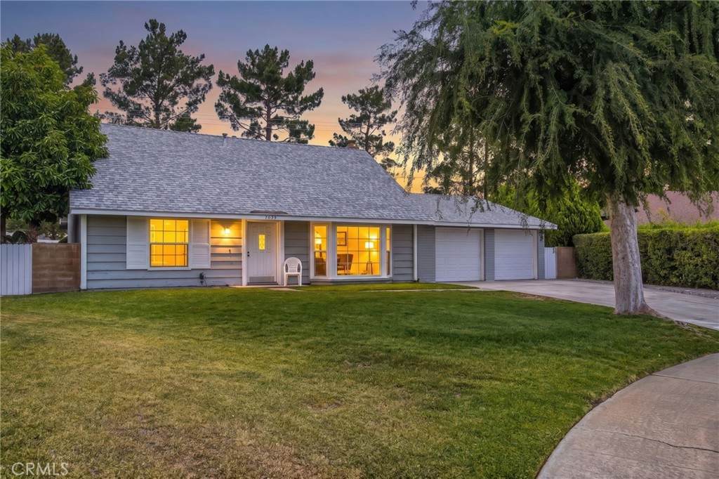 7059 Cienega - Photo 1