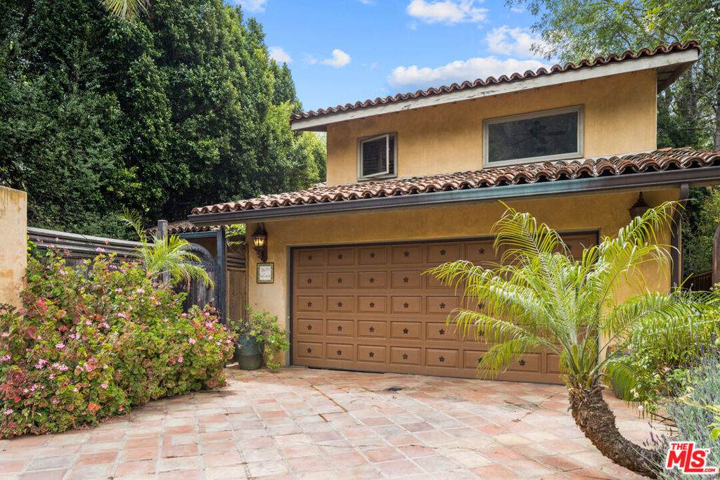 https://bt-photos.global.ssl.fastly.net/socal/orig_boomver_2_435975596-2.jpg
