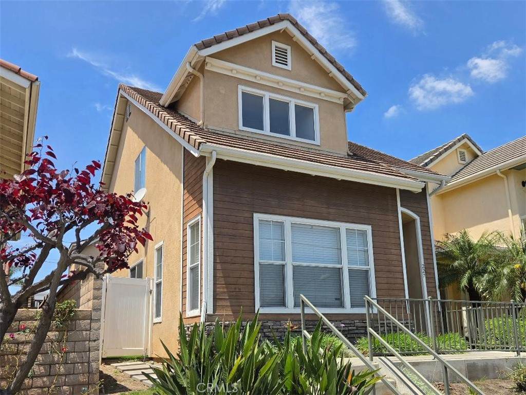 https://bt-photos.global.ssl.fastly.net/socal/orig_boomver_2_435975946-2.jpg