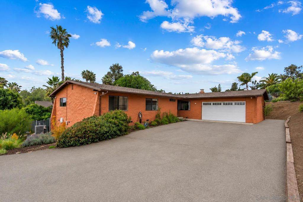 10844 Challenge Blvd - Photo 1