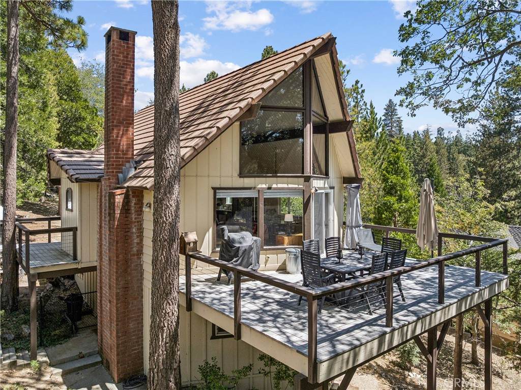686 Grass Valley - Photo 1