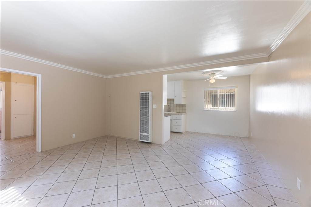1250 4Th, - Photo 1