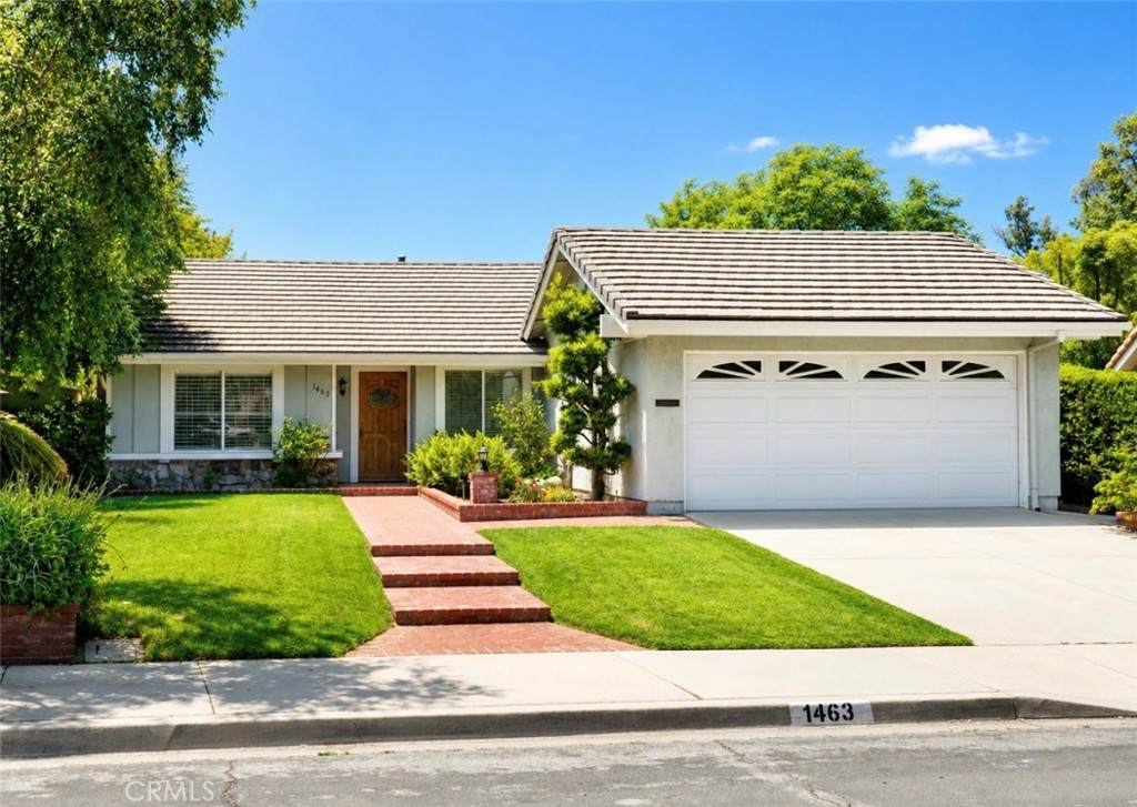 1463 Avenida Loma Vista - Photo 1