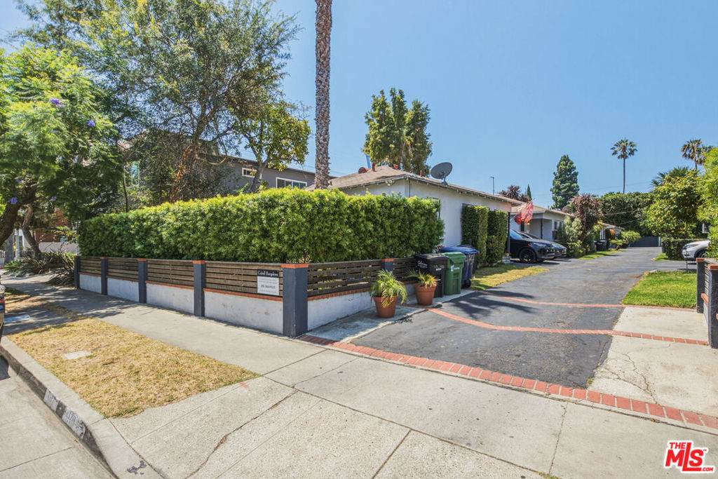 4177 Ince Boulevard - Photo 1