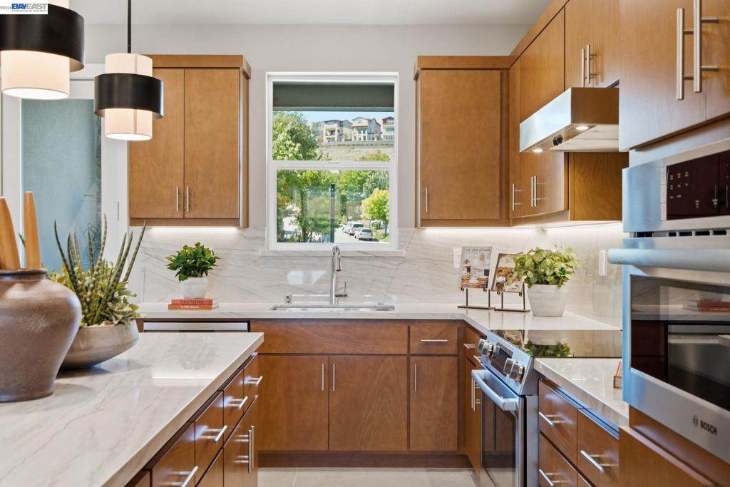 2007 Cascade Way - Photo 1
