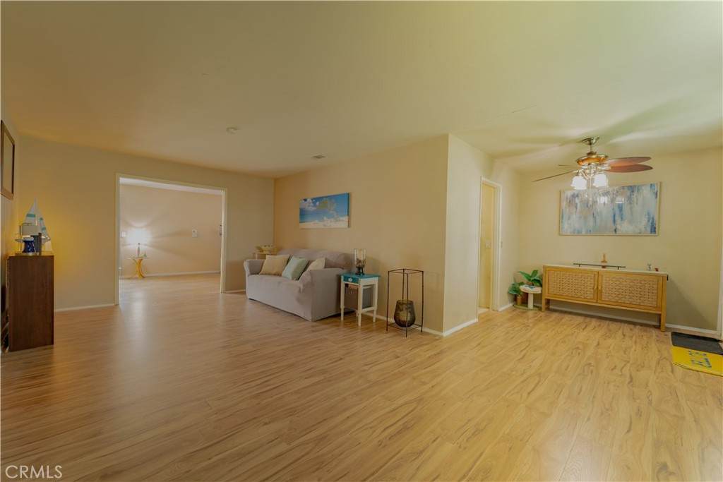 https://bt-photos.global.ssl.fastly.net/socal/orig_boomver_2_439525191-2.jpg