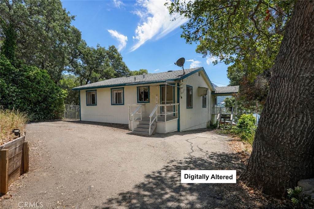 70 Barbara - Photo 1