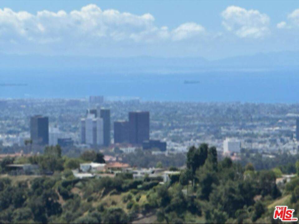 https://bt-photos.global.ssl.fastly.net/socal/orig_boomver_2_440122525-2.jpg
