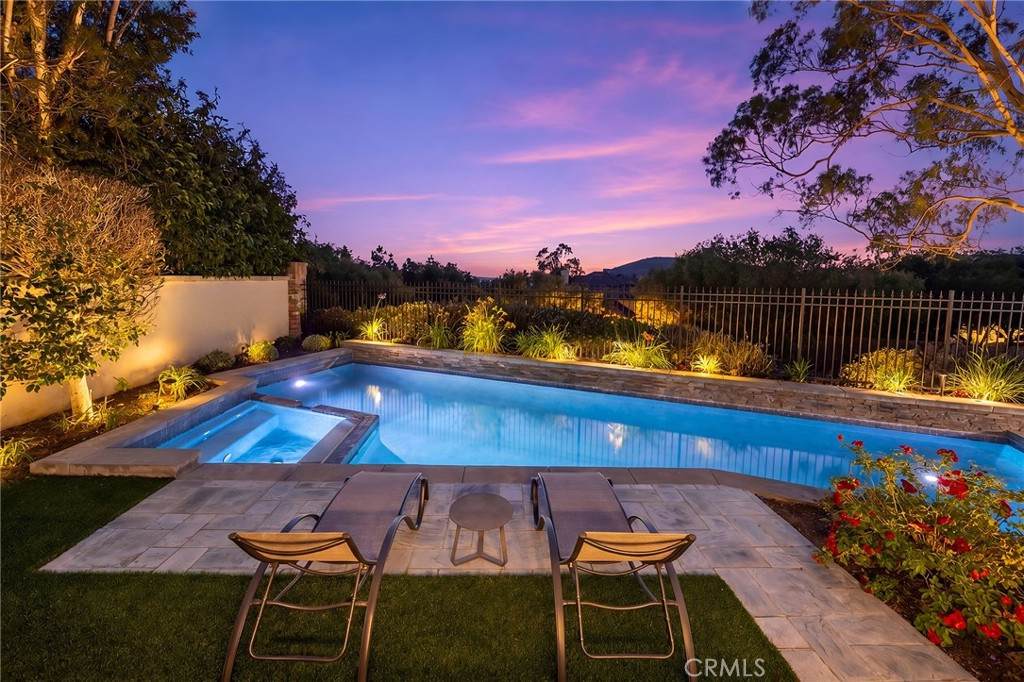 https://bt-photos.global.ssl.fastly.net/socal/orig_boomver_2_440657299-2.jpg