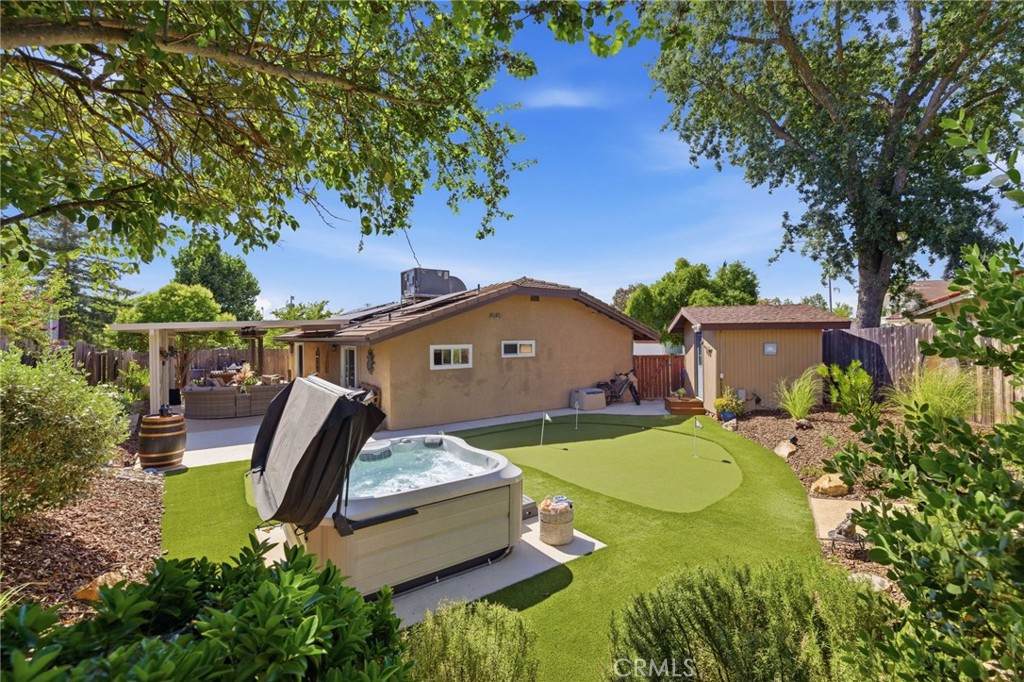 1016 Pamela Court - Photo 1