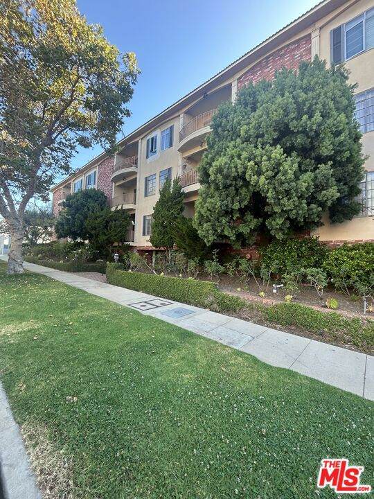 https://bt-photos.global.ssl.fastly.net/socal/orig_boomver_3_441460591-2.jpg