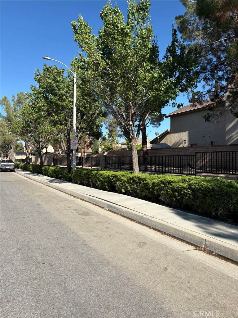 3309 Fairfield Avenue - Photo 1