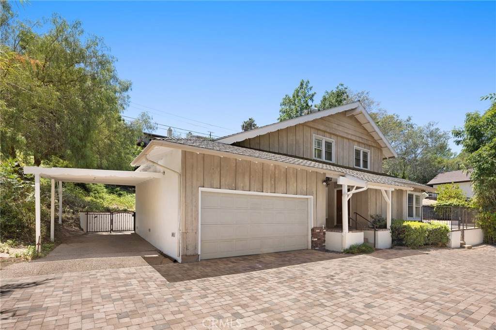 https://bt-photos.global.ssl.fastly.net/socal/orig_boomver_2_441982136-2.jpg