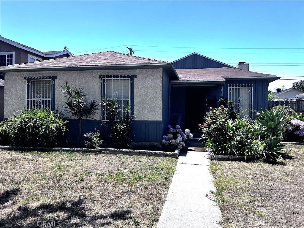 10321 Garfield - Photo 1