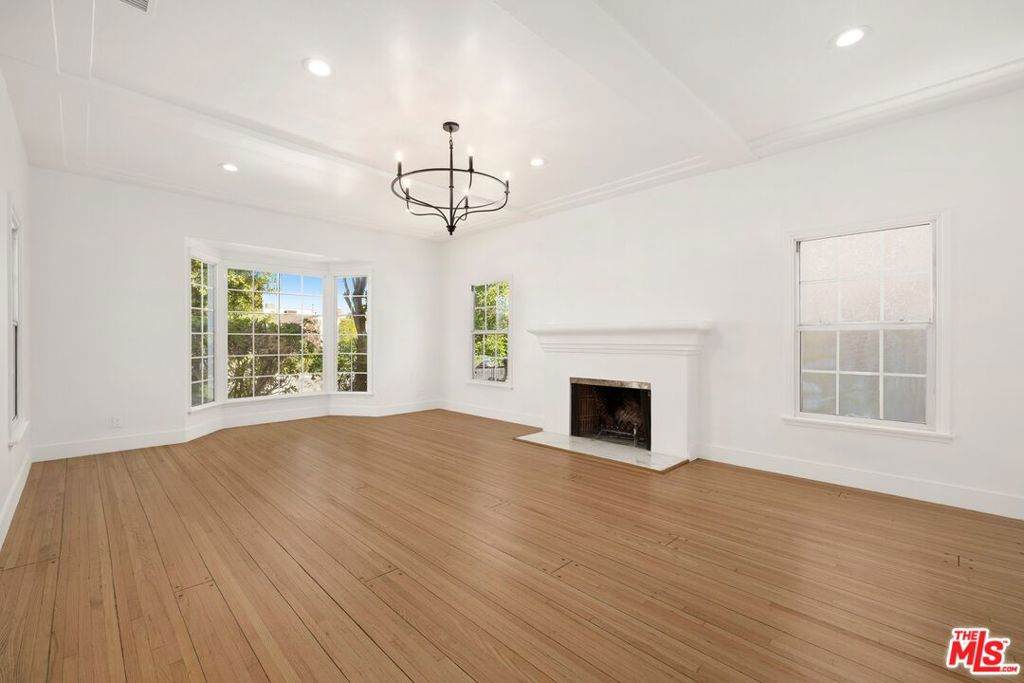 https://bt-photos.global.ssl.fastly.net/socal/orig_boomver_2_442387673-2.jpg