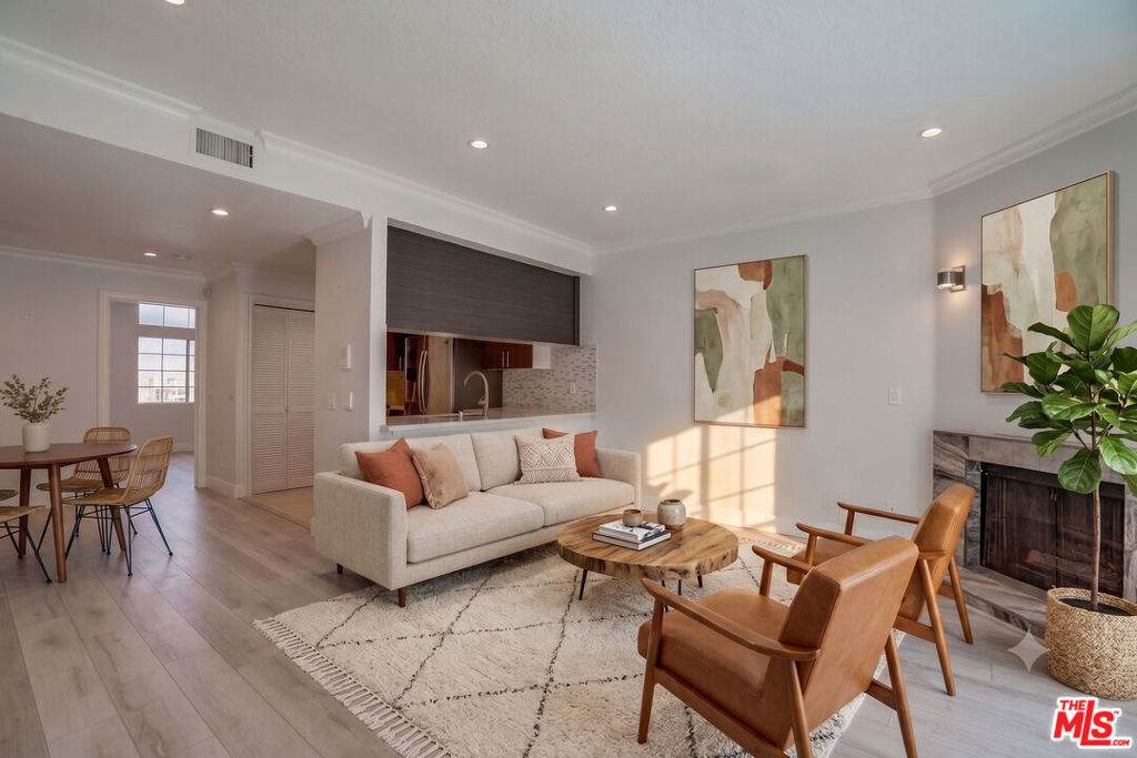 1034 Shenandoah Street - Photo 1