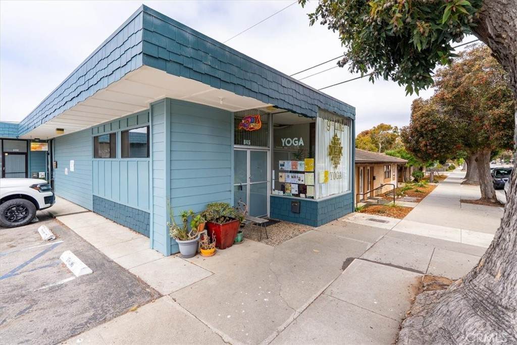 845 Napa Avenue - Photo 1