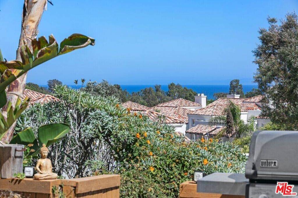28711 Pacific Coast Highway - Photo 1