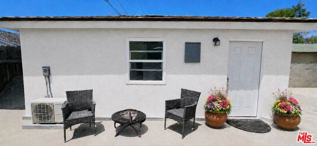 332 Ellis Avenue - Photo 1