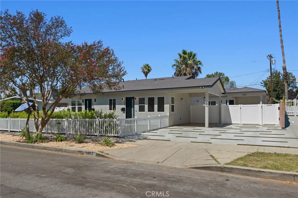 https://bt-photos.global.ssl.fastly.net/socal/orig_boomver_2_443884995-2.jpg