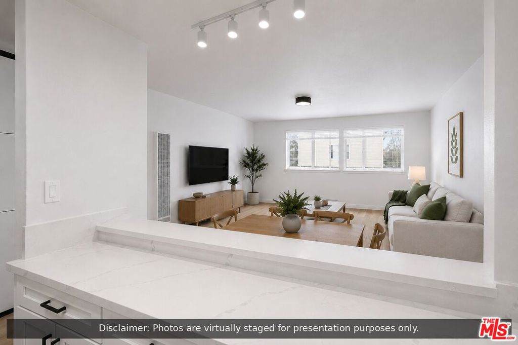 1337 Hoover Street - Photo 1