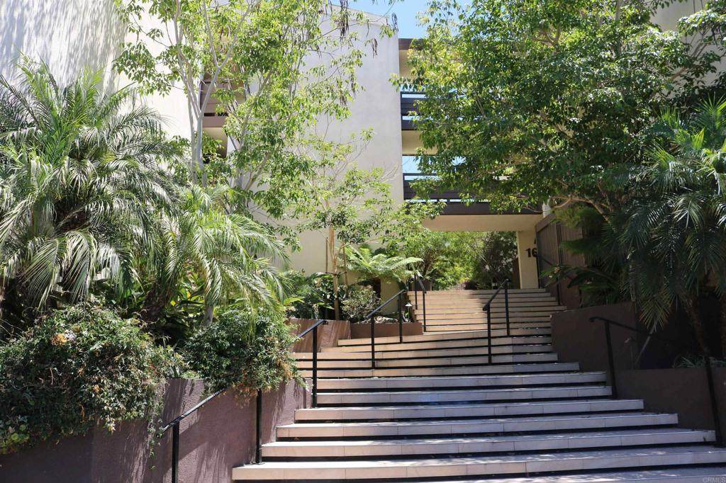 1615 Hotel Circle - Photo 1