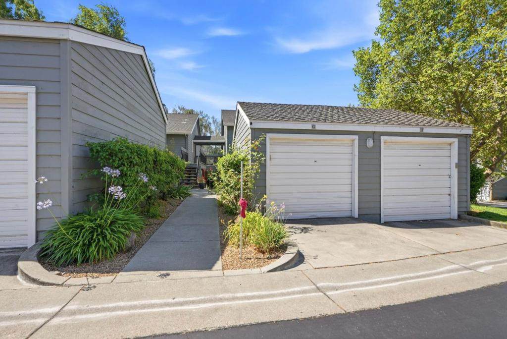 7750 Canyon Meadow Circle - Photo 1