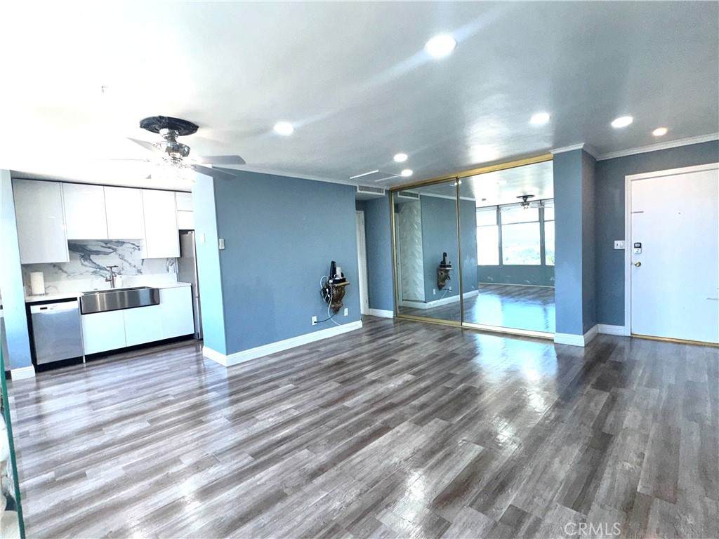 100 Atlantic - Photo 1