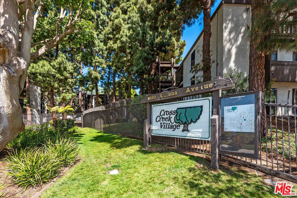 7742 Redlands Street - Photo 1