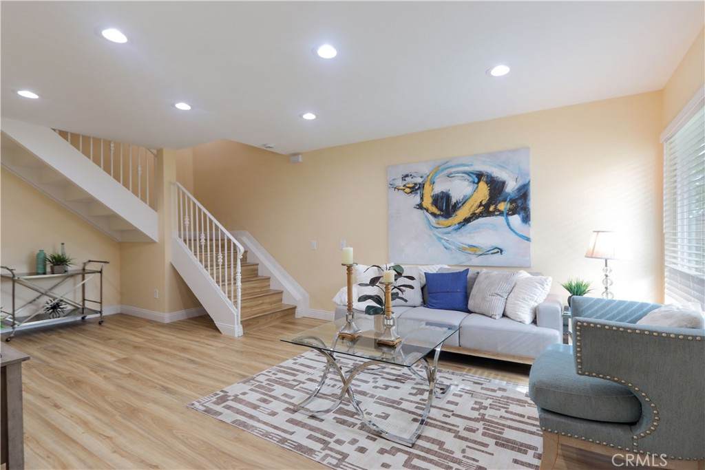 2713 Northwood - Photo 1
