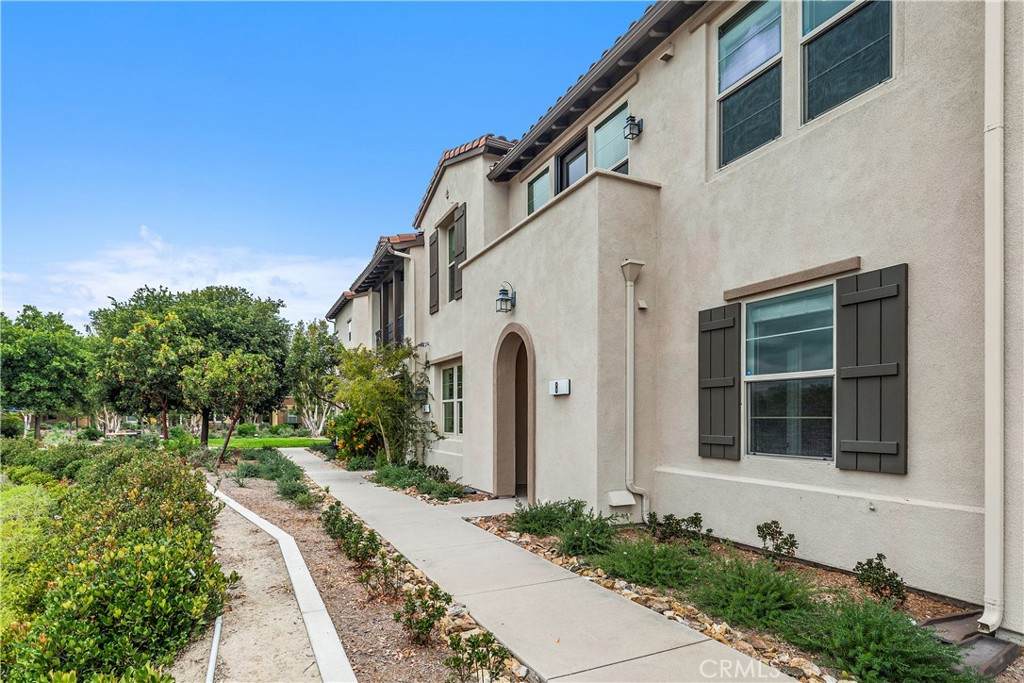 https://bt-photos.global.ssl.fastly.net/socal/orig_boomver_2_444807179-2.jpg