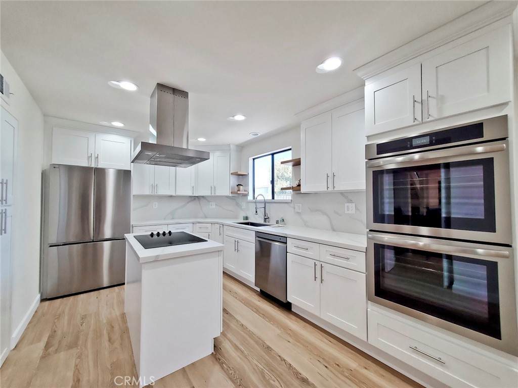 5345 White Oak Avenue - Photo 1