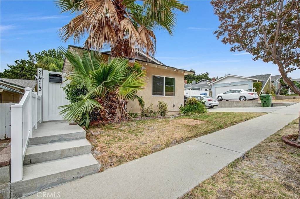 21713 Mulholland Dr - Photo 1