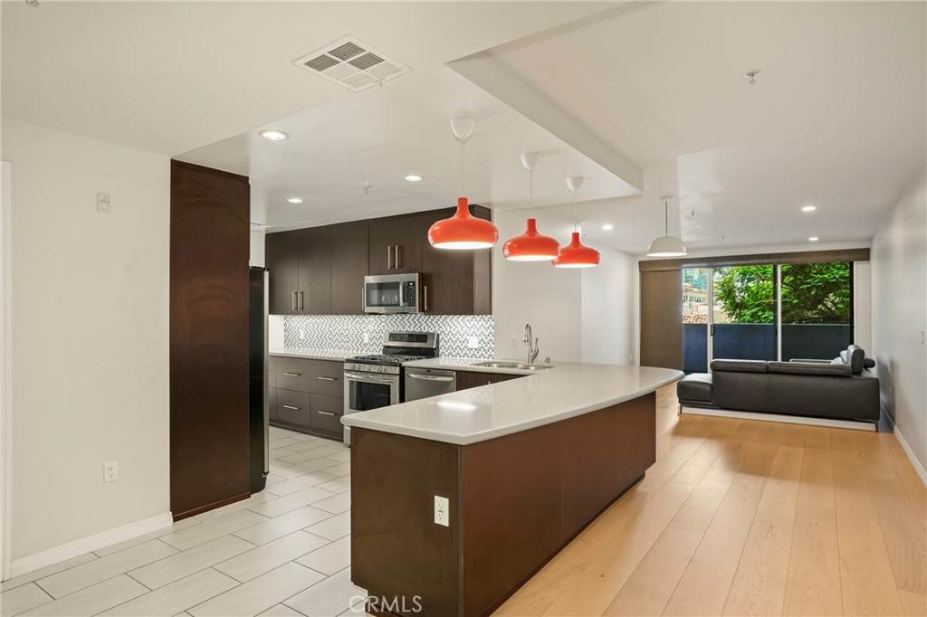 540 Kenmore Avenue - Photo 1