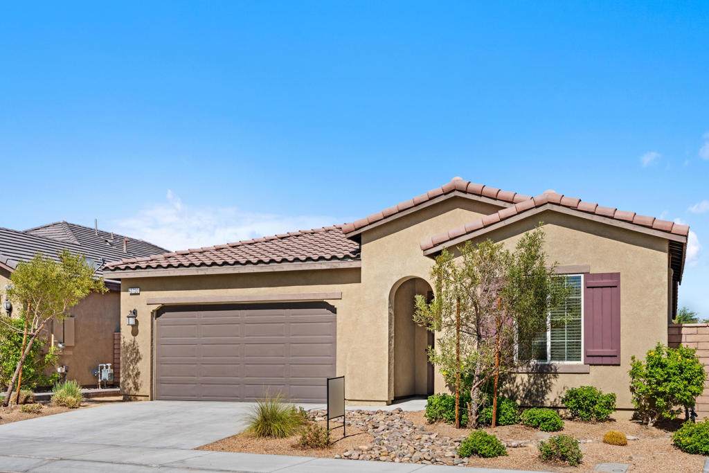 https://bt-photos.global.ssl.fastly.net/socal/orig_boomver_2_445097209-2.jpg