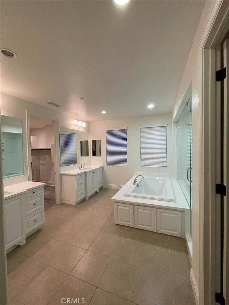 https://bt-photos.global.ssl.fastly.net/socal/orig_boomver_2_445117435-2.jpg