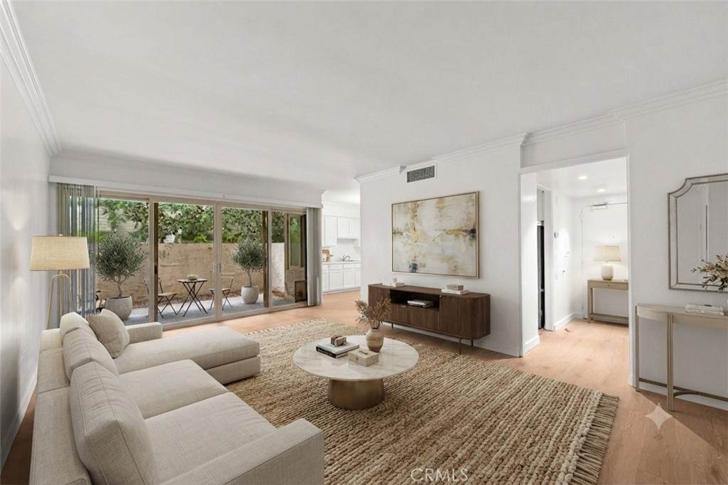 985 California - Photo 1