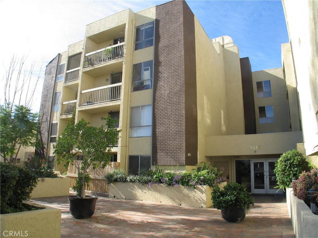 5143 Bakman - Photo 1