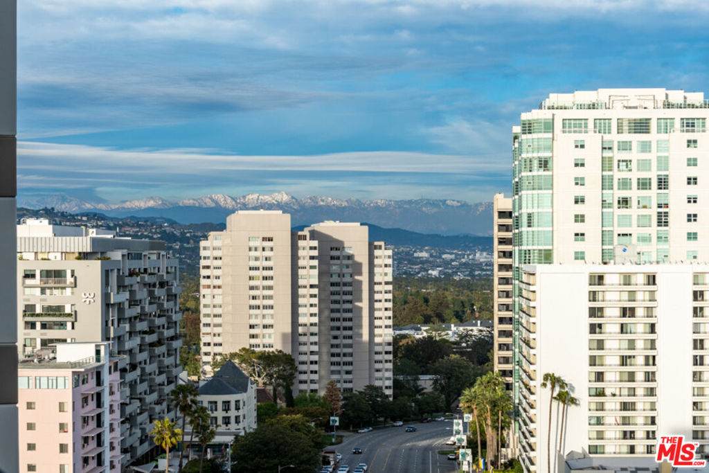 https://bt-photos.global.ssl.fastly.net/socal/orig_boomver_2_445586991-2.jpg
