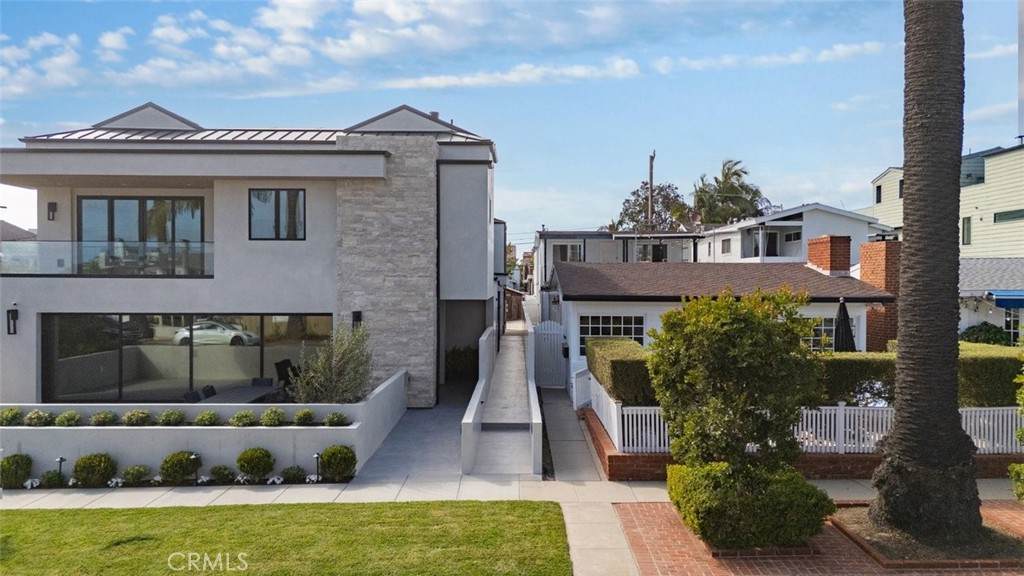 611 1/2-Avenue Marguerite - Photo 1